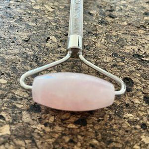 Skin Gym rose quarts facial roller
